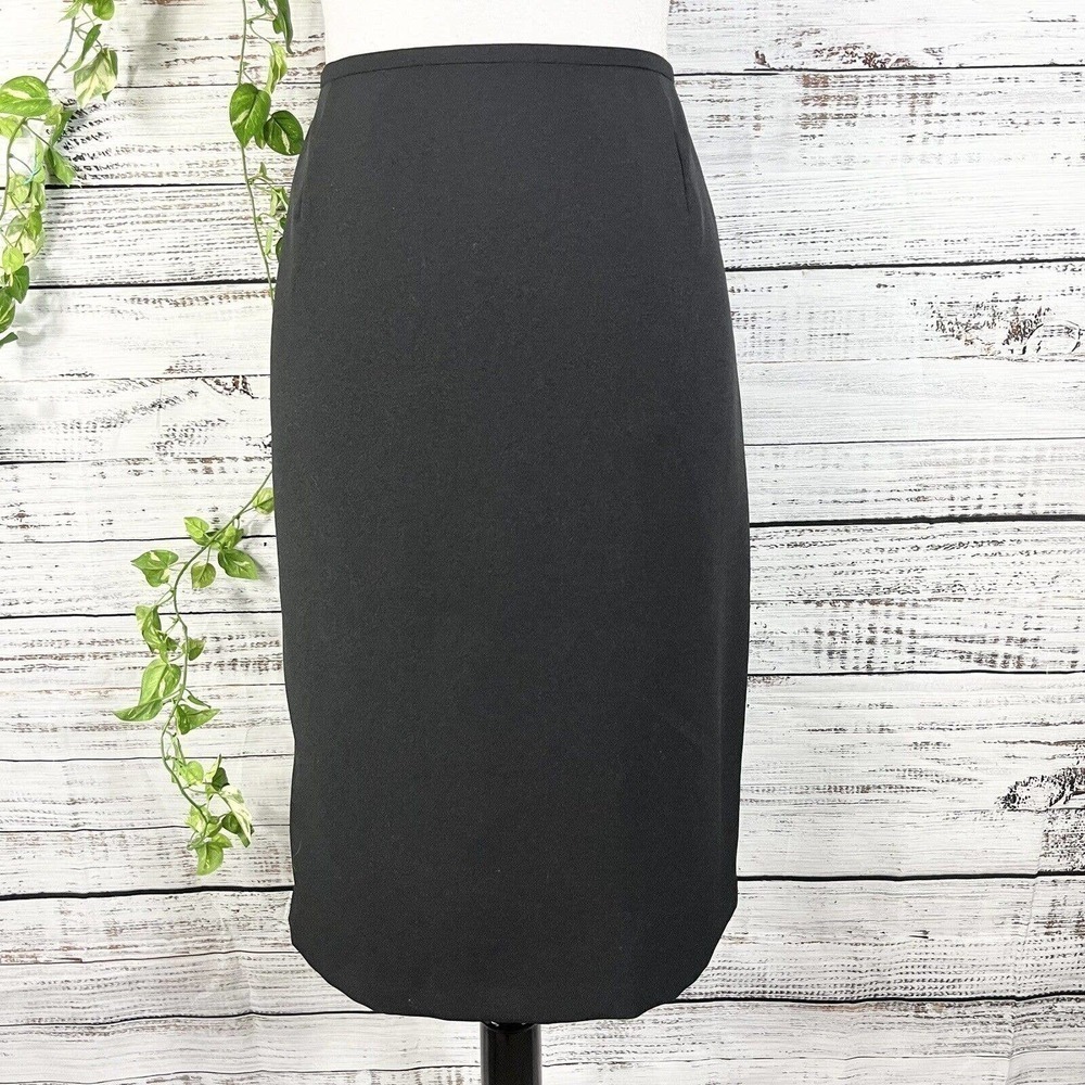 Isabella Suit Skirt size 12 Classic Black Straight Knee Career Professional Slim